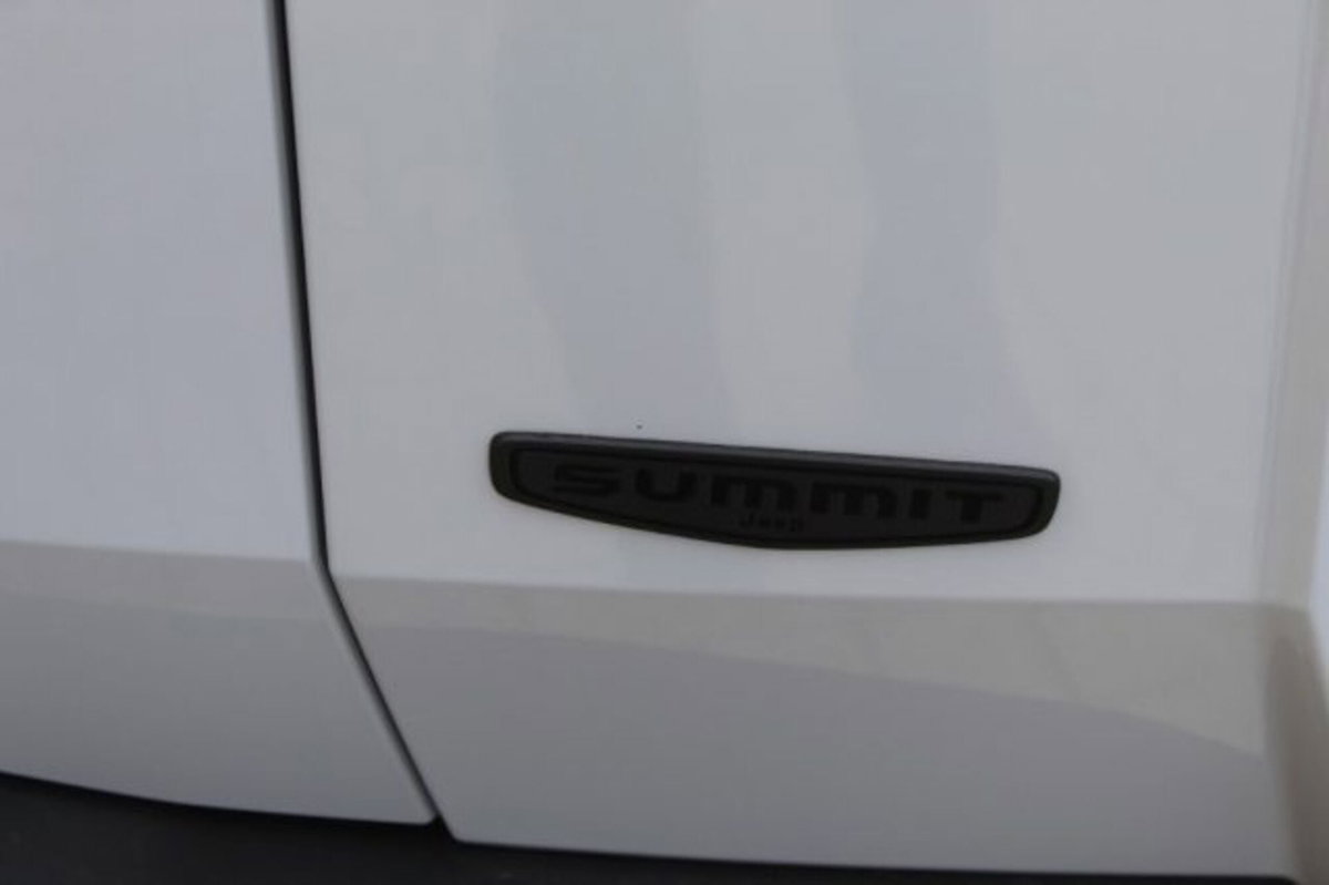 Jeep Compass 1.2 turbo 48V e-hybrid Summit fwd 145cv edct6 (6)