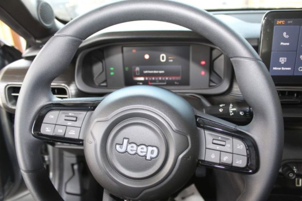 Jeep Avenger 1.2 turbo 85th Anniversary fwd 100cv (13)