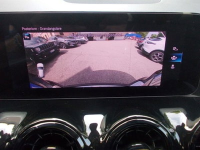 Mercedes-Benz GLA SUV 200 d Business Extra auto (15)