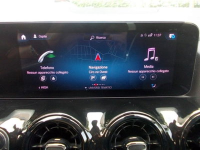 Mercedes-Benz GLA SUV 200 d Business Extra auto (16)