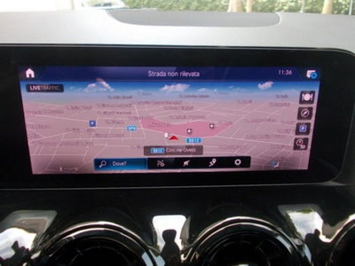 Mercedes-Benz GLA SUV 200 d Business Extra auto (7)