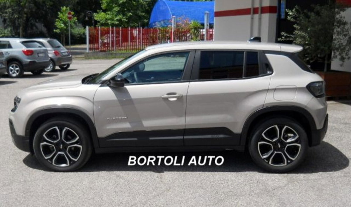 Jeep Avenger 1.2 turbo Summit fwd 100cv (3)