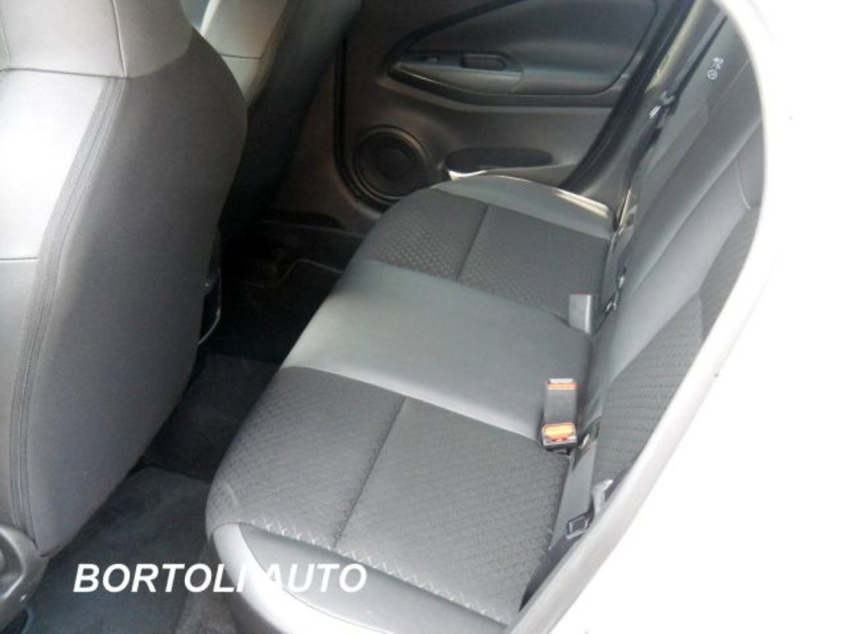 Nissan Juke 1.0 dig-t N-Connecta 114cv dct (9)