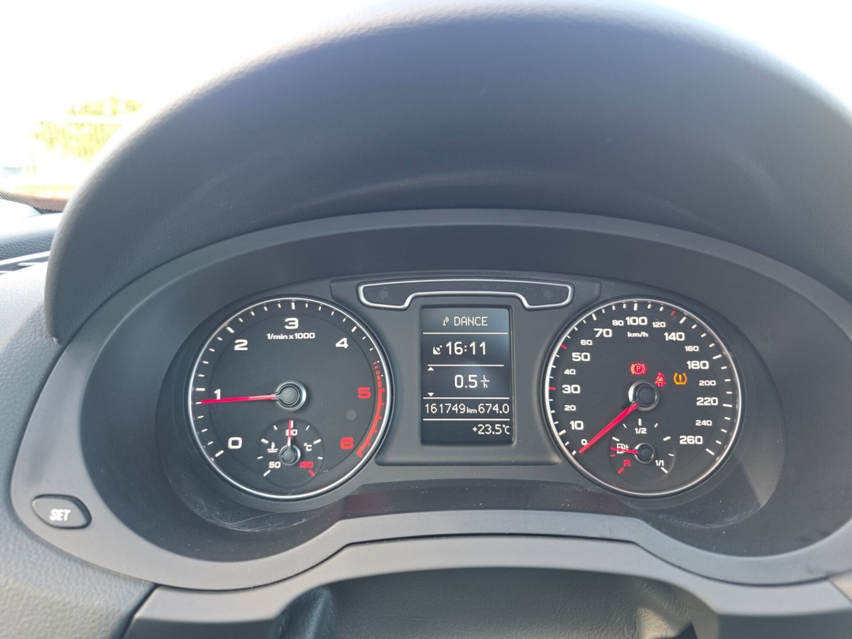 Audi Q3 2.0 TDI quattro (17)