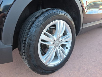 Audi Q3 2.0 TDI quattro (9)
