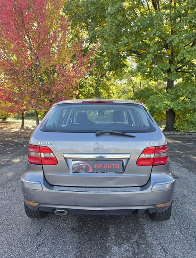 Mercedes-Benz Classe B 200 CDI Executive (5)