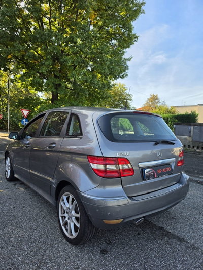 Mercedes-Benz Classe B 200 CDI Executive (8)