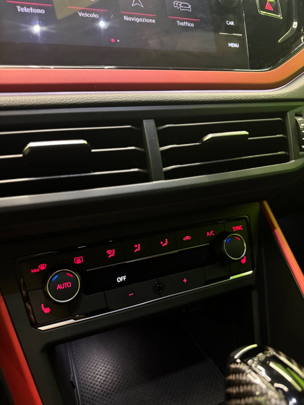 Volkswagen Polo 2.0 TSI DSG GTI BlueMotion Technology (19)