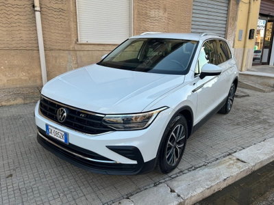 Volkswagen Tiguan 2.0 TDI SCR Life usata