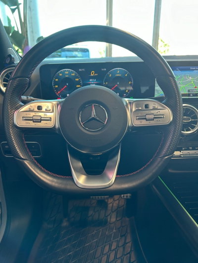 Mercedes-Benz GLA SUV 200 d Automatic Premium (7)