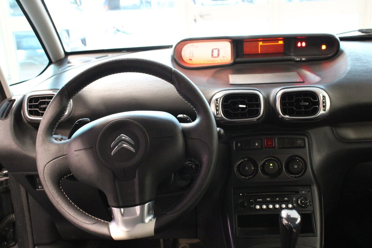 Citroen C3 Picasso 1.6 e-HDi 90 airdream CMP6 Seduction (7)