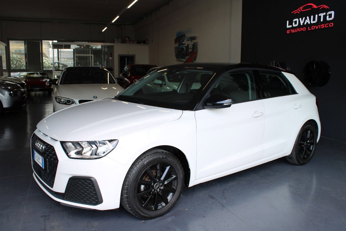 Audi A1 Sportback 25 TFSI Identity Black