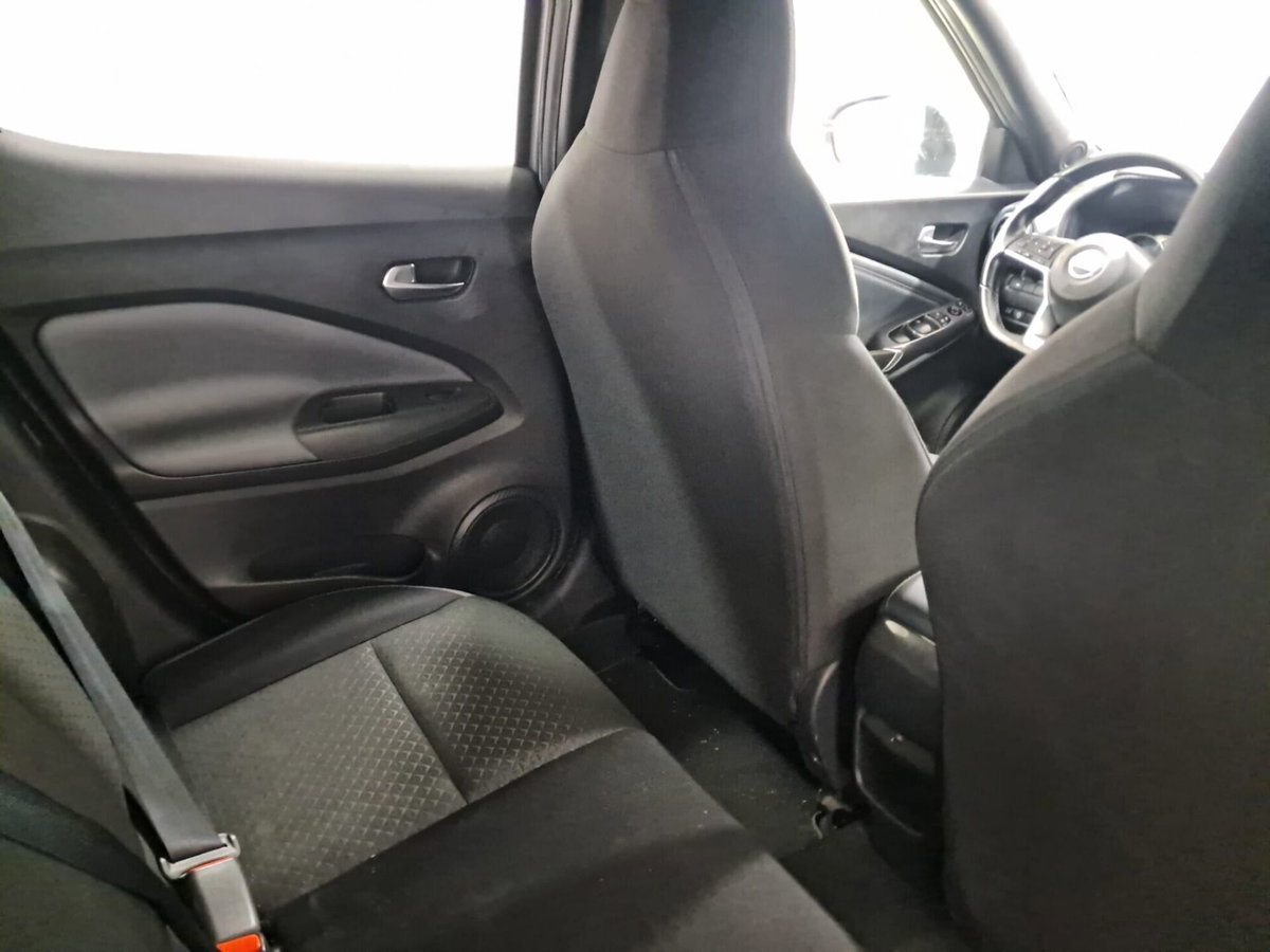 Nissan Juke 1.0 dig-t N-Connecta 114cv dct (14)