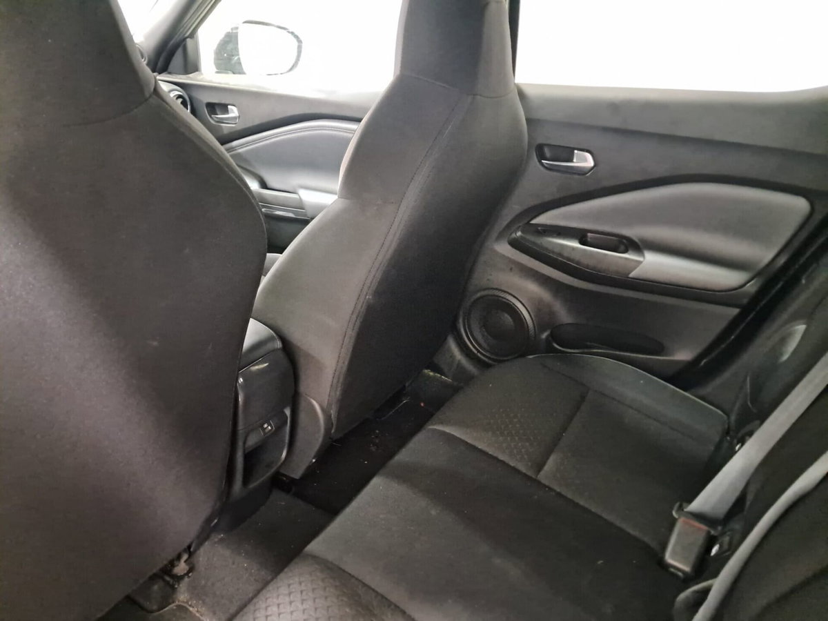 Nissan Juke 1.0 dig-t N-Connecta 114cv dct (15)