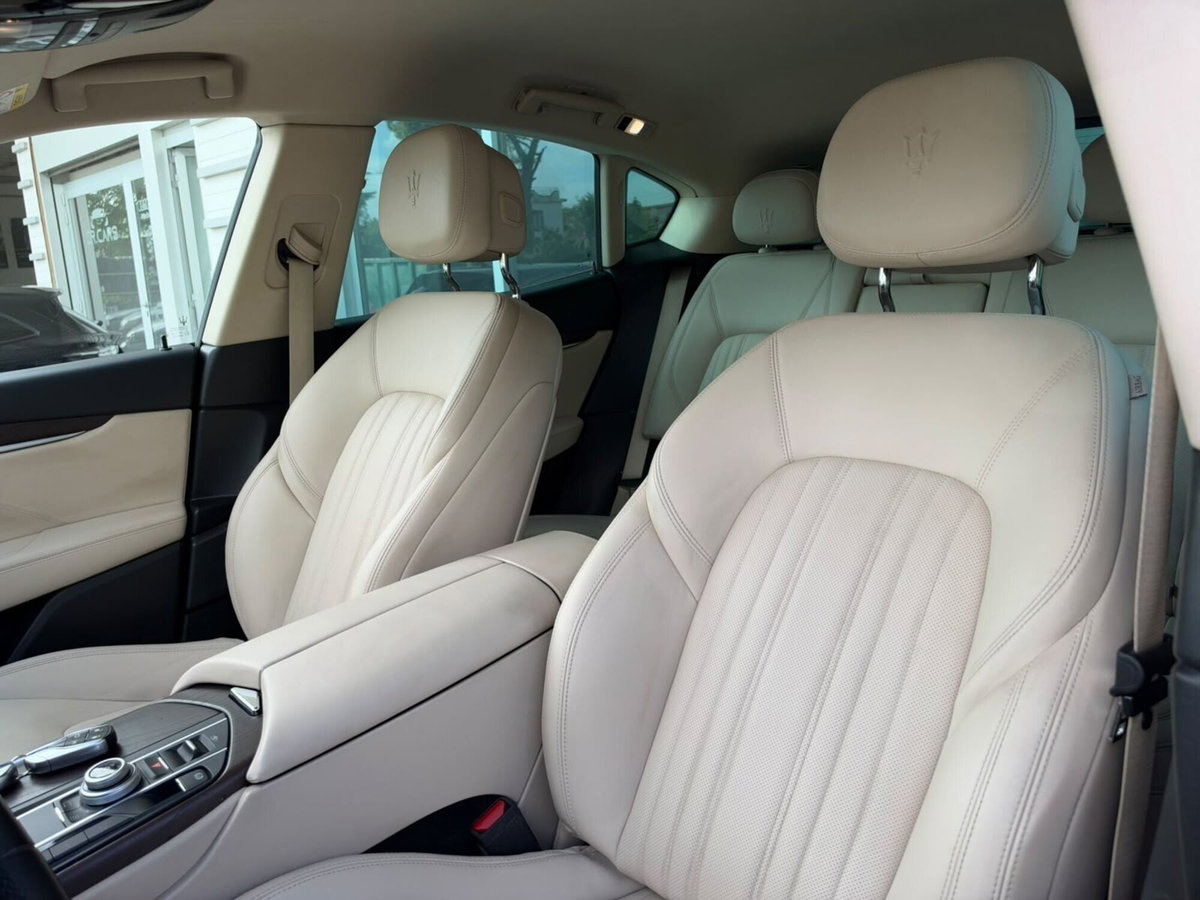 Maserati Levante Levante V6 Diesel 275 CV AWD (11)