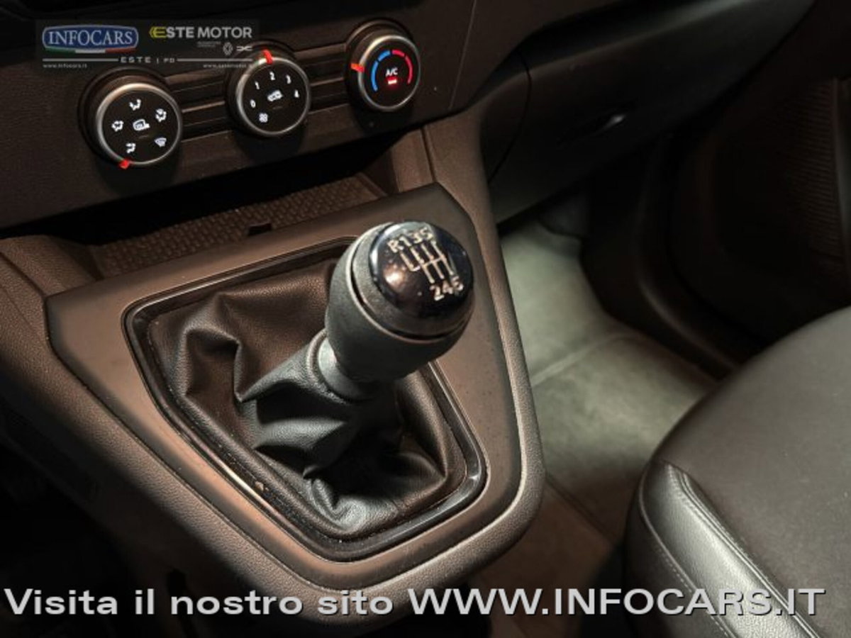 Renault Kangoo Blue dCi 115CV Express Maxi Combi Ice Plus (15)