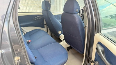 Fiat Punto 1.2 5 porte Dynamic (10)