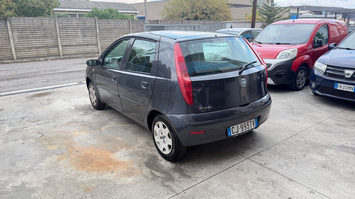 Fiat Punto 1.2 5 porte Dynamic (7)