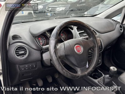 Fiat Punto 1.3 MJT II 75 CV 5 porte Street (8)