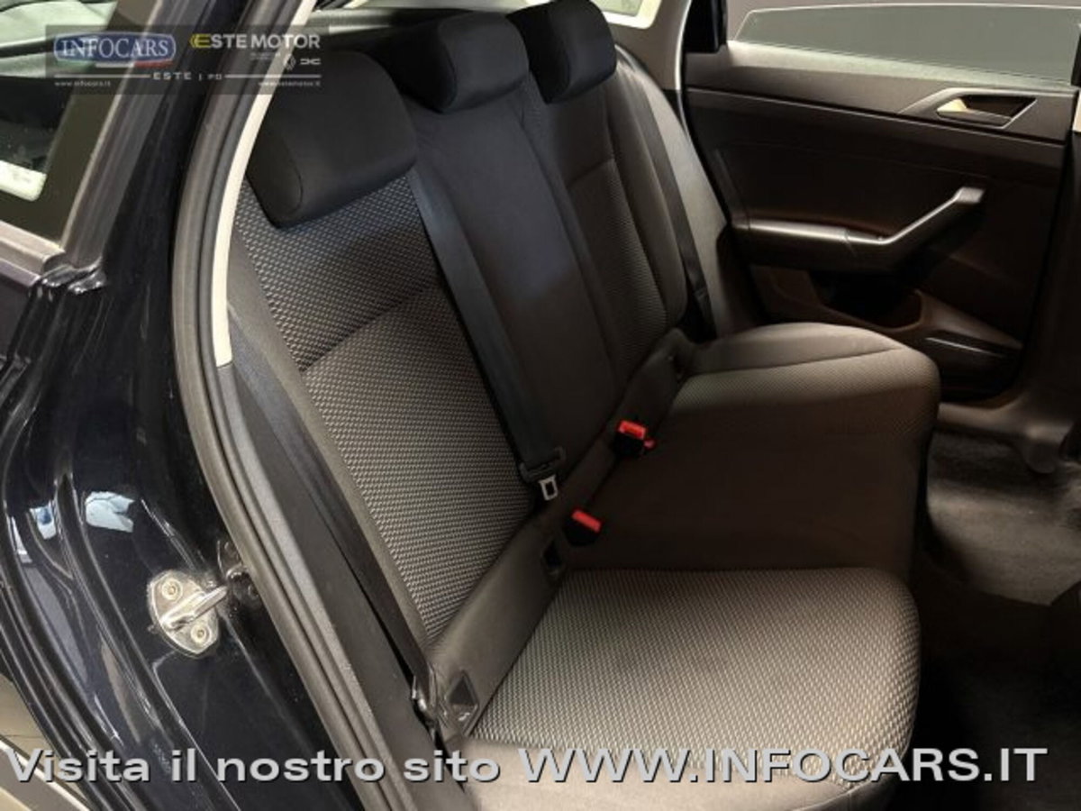 Volkswagen Taigo 1.0 tsi Life 95cv (8)