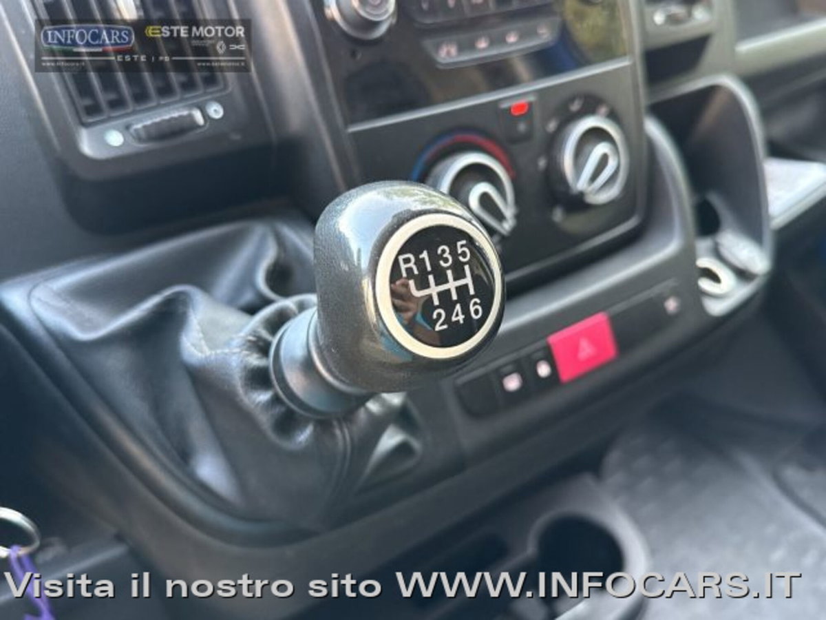 Peugeot Boxer Furgone 330 2.2 BlueHDi 140 S&S PC-TN Furgone Premium (13)
