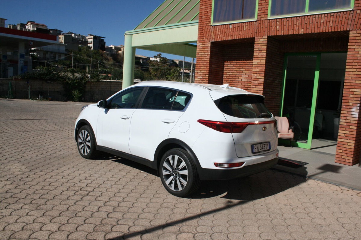 Kia Sportage 1.7 CRDI 2WD Cool (3)