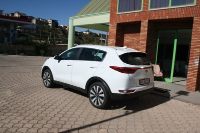 Kia Sportage 1.7 CRDI 2WD Cool (3)