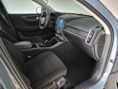 Volvo XC40 B3 automatico Essential (15)