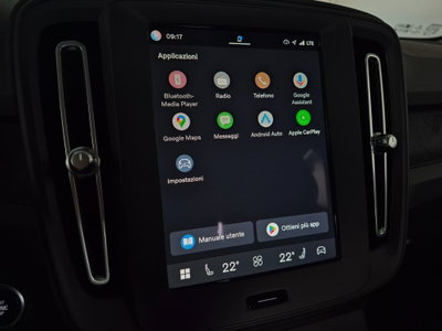 Volvo XC40 B3 automatico Essential (3)