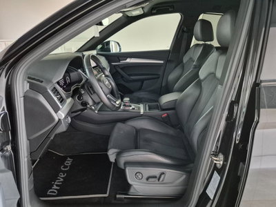Audi Q5 40 TDI 204 CV quattro S tronic Business (12)