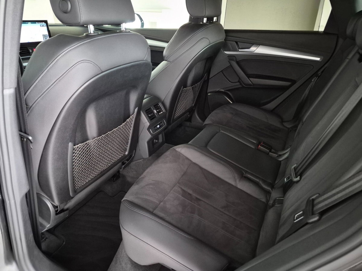 Audi Q5 40 TDI 204 CV quattro S tronic Business (13)