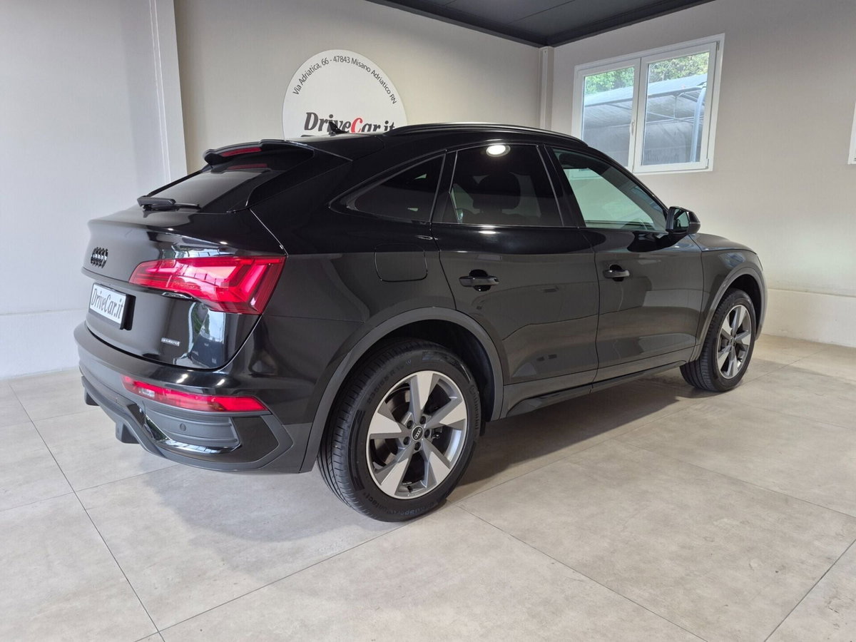 Audi Q5 40 TDI 204 CV quattro S tronic Business (8)