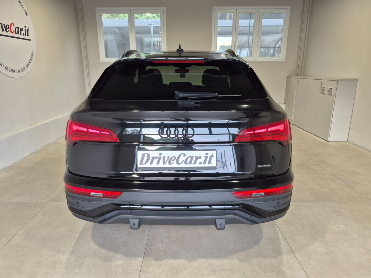 Audi Q5 40 TDI 204 CV quattro S tronic Business (9)