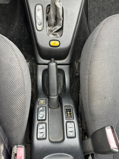 Land Rover Freelander 2.0 Td4 16V cat aut. S.W. SE (17)