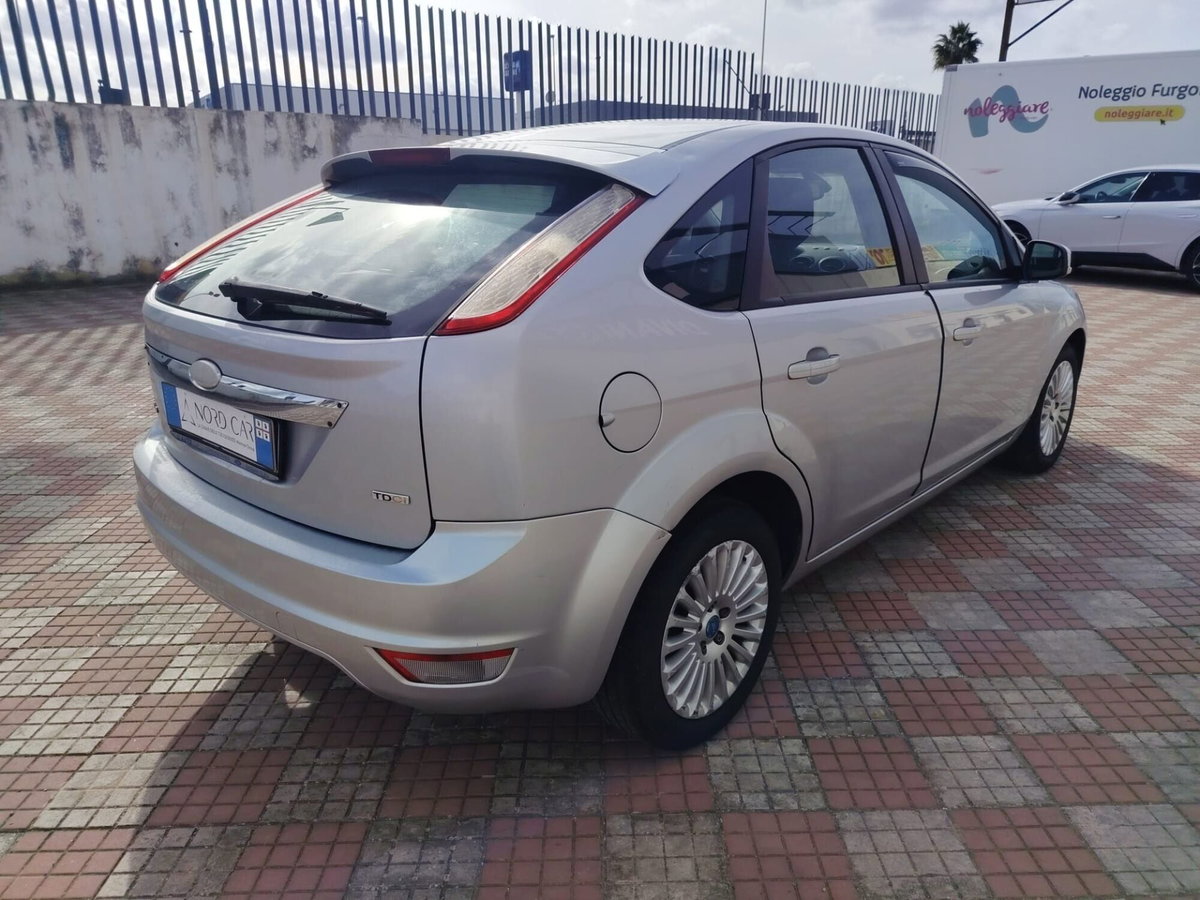 Ford Focus 1.6 TDCi (90CV) 5p. Tit. (3)