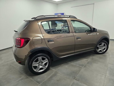Dacia Sandero Stepway 1.0 TCe 100CV ECO-G 15th Anniversary (4)