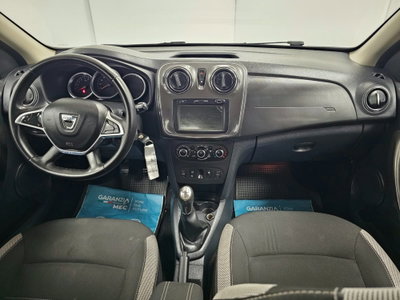 Dacia Sandero Stepway 1.0 TCe 100CV ECO-G 15th Anniversary (6)