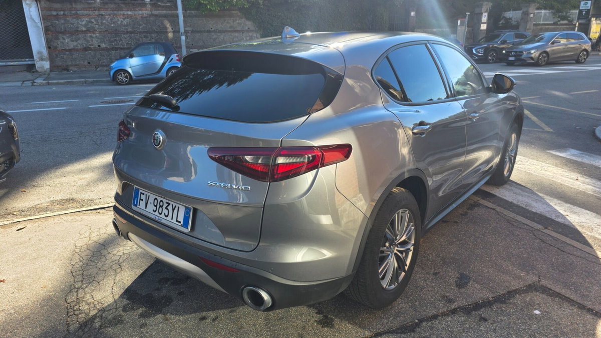 Alfa Romeo Stelvio Stelvio 2.2 Turbodiesel 190 CV AT8 Q4 Super Business (4)