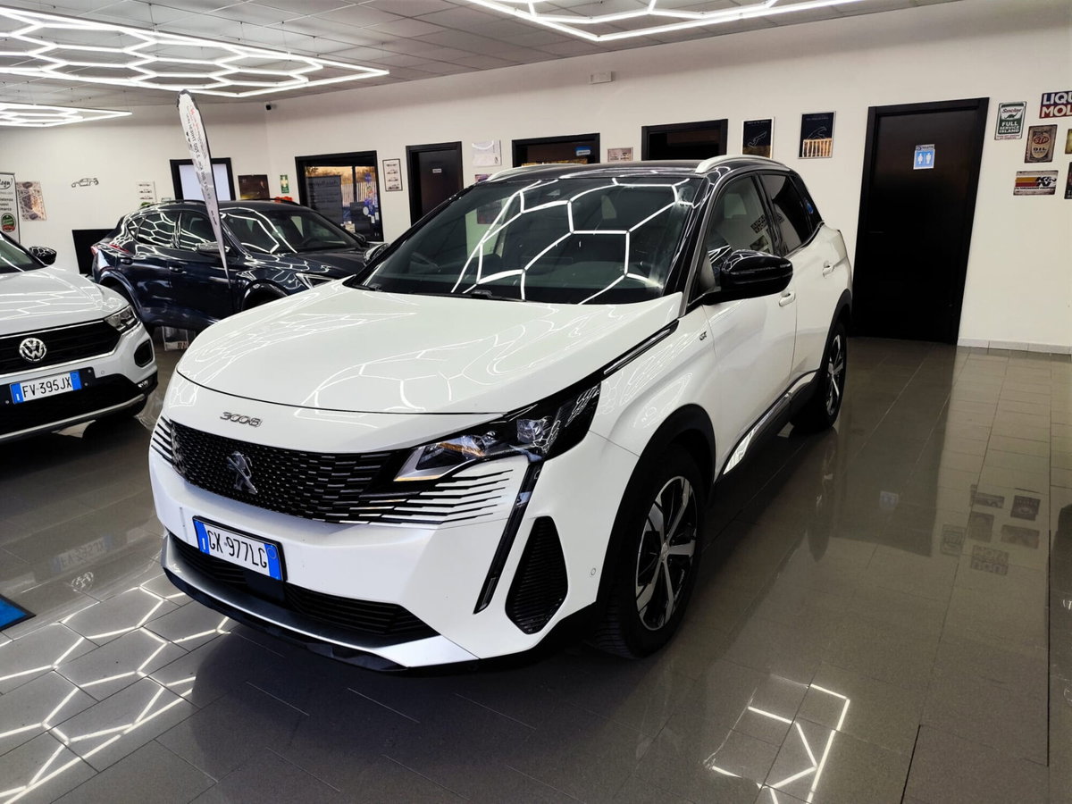 Peugeot 3008 BlueHDi 130 S&S EAT8 GT Pack (3)