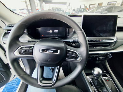 Jeep Compass 1.6 Multijet II 2WD Limited (2)