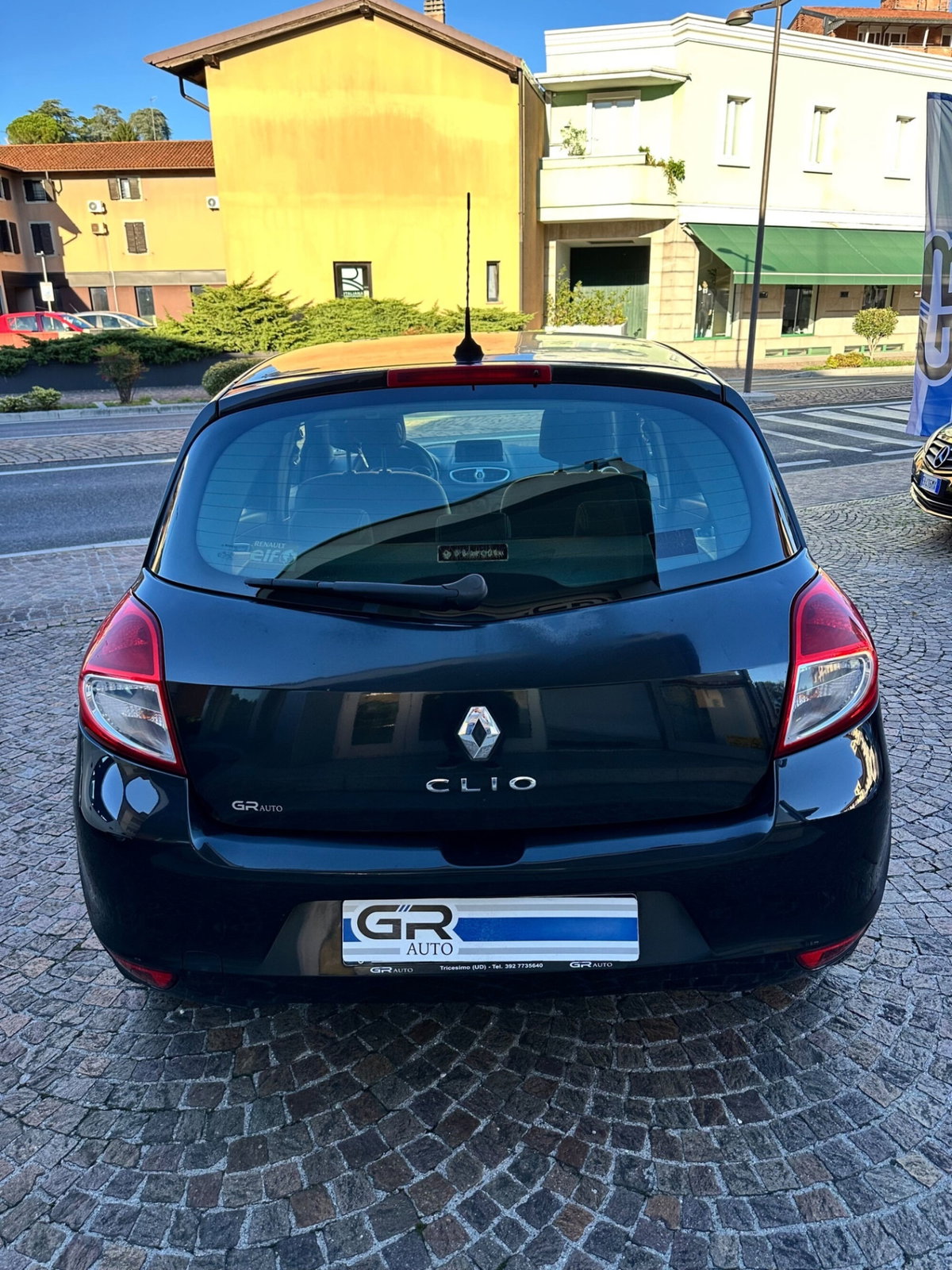 Renault Clio Storia 1.2 16V 5 porte Dynamique (7)