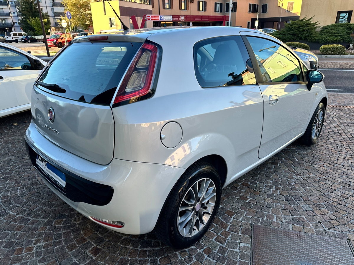 Fiat Punto Evo 1.2 3 porte S&S Dynamic (8)