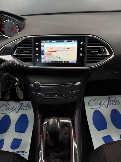 Peugeot 308 1.6 HDi 92 CV Active (12)