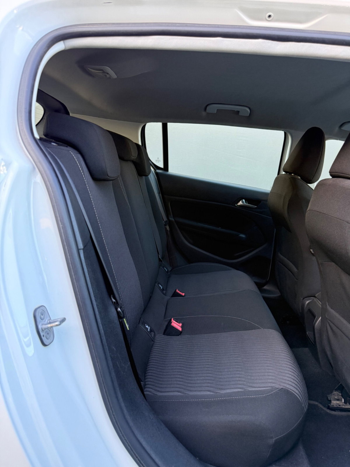 Peugeot 308 1.6 HDi 92 CV Active (16)