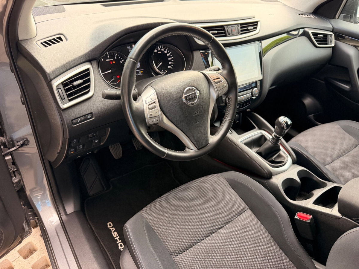 Nissan Qashqai 1.2 DIG-T 360 (10)