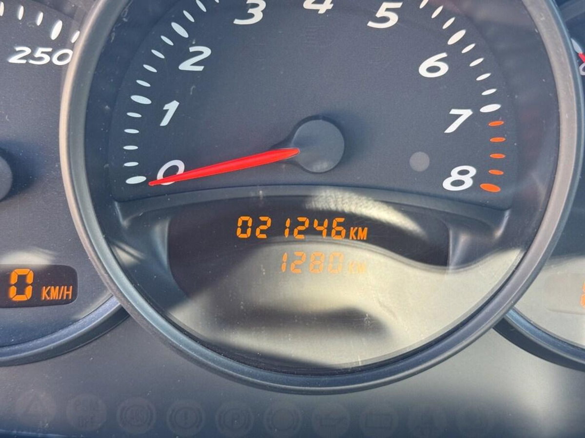 Porsche Boxster 2.7 (9)