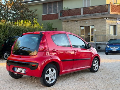 Peugeot 107 68CV 5p. Desir (3)