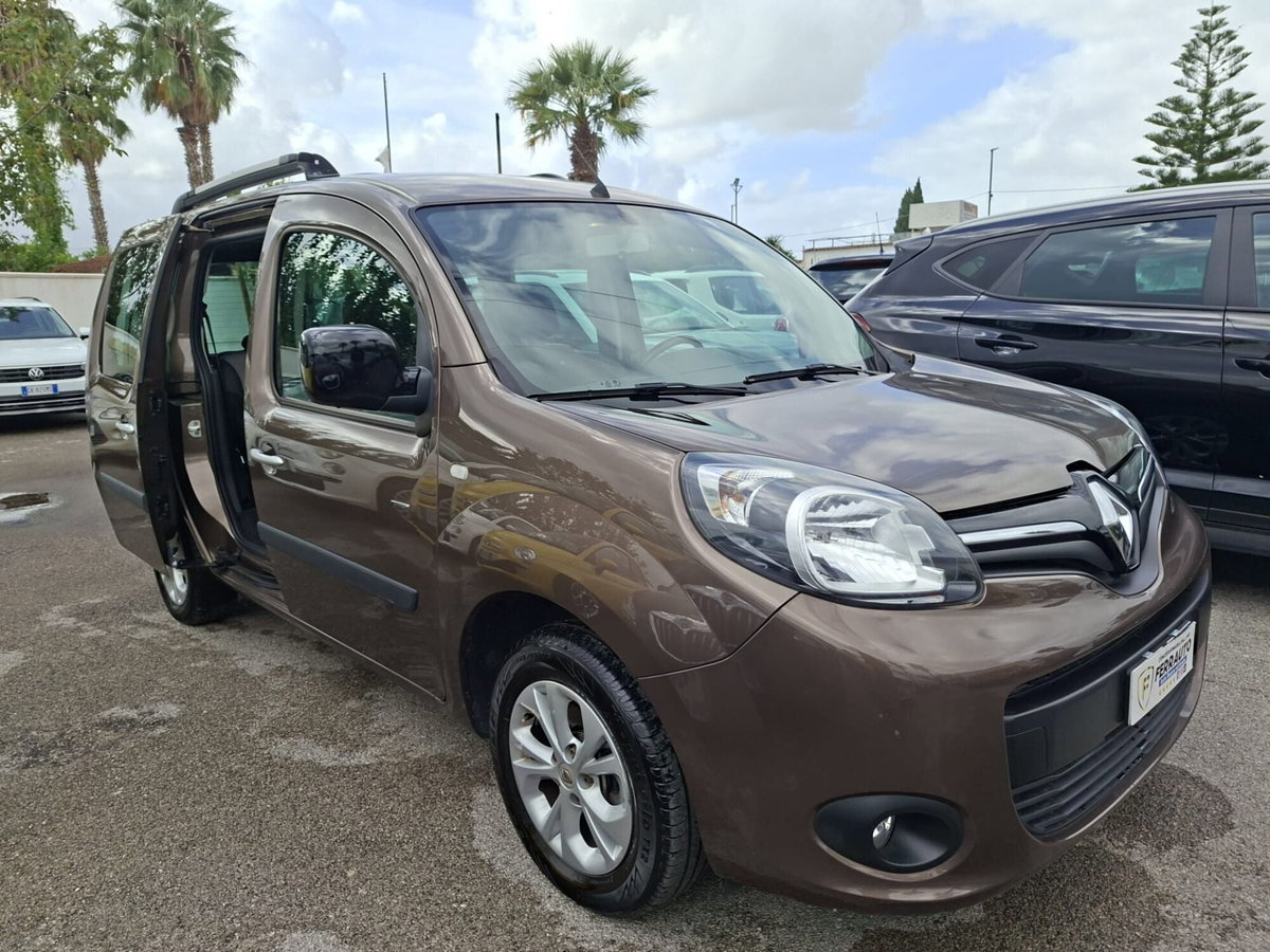 Renault Kangoo 1.5 dCi 90CV 5 porte Stop & Start Limited (4)