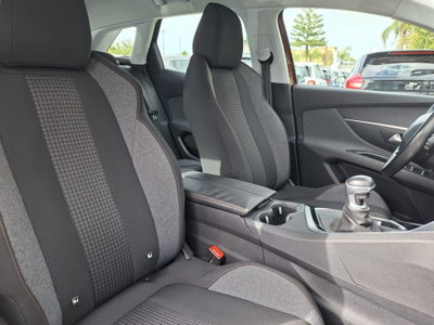 Peugeot 3008 BlueHDi 120 S&S Active (15)