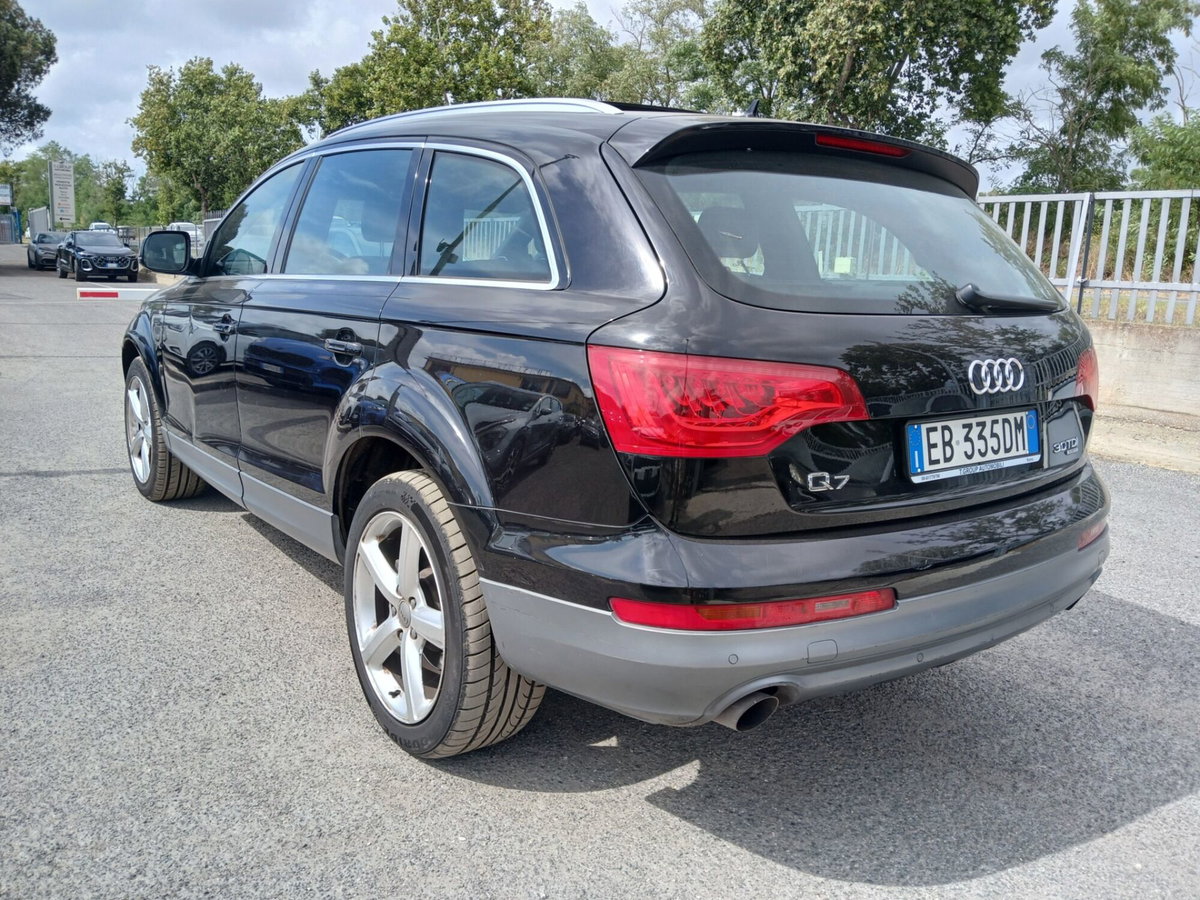Audi Q7 3.0 TDI 240 CV clean diesel quattro tip. Advanced Plus (7)